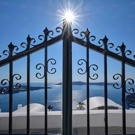 Vila Sunset View Santorini With Outdoor Jacuzzi Fira (Santorini)